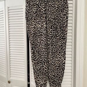 CABI Leopard pants!!!